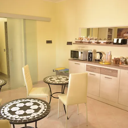 Tortuga Bed & Breakfast 3*