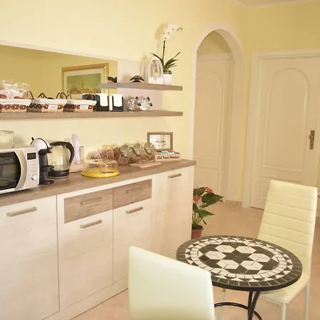 Tortuga Bed & Breakfast